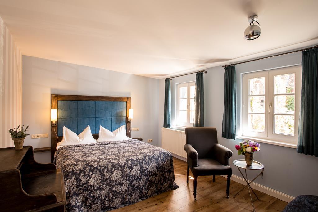 Up Hus Hotel ノイルピーン 部屋 写真